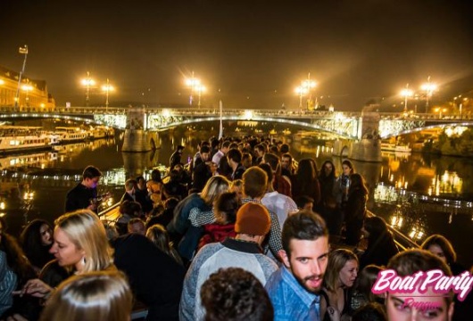 BOOTSPARTY in der Tschechischen Republik: Prag