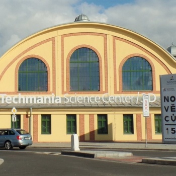 Hi-Tech in the Czech Republic: 3D Planetarium