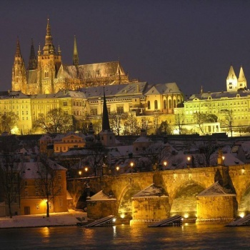 Romantisches Erlebnis in Tschechien: Prag am Abend