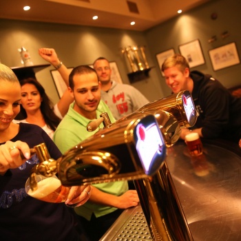 Beer Tapping School in the Czech Republic: Pilsner Urquell