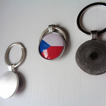 Czech Republic National Flag: Cabochon Key Chain Ring 