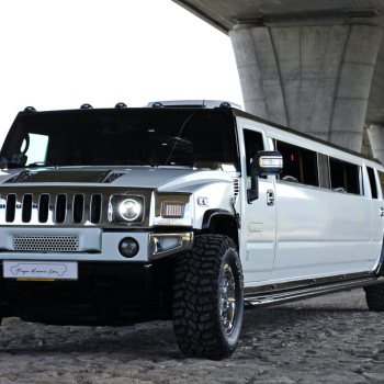 LIMOUSINEN in der Tschechischen Republik: Die Fahrt Ihres Lebens HUMMER WEISS