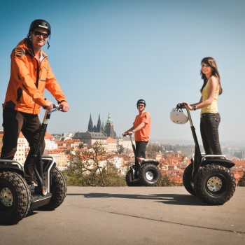 Segway-Ausflug in der Tschechischen Republik: außerhalb von Prag