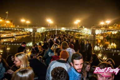 PÁRTY NA LODI v České republice: Praha