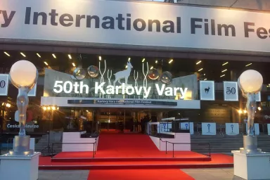 Festivals in der Tschechischen Republik: INTERNATIONALES FILMFESTIVAL Karlovy Vary Festivals in der Tschechischen Republik: INTERNATIONALES FILMFESTIVAL Karlovy Vary