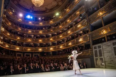 KulTour in der Tschechischen Republik: Theaterbesuch