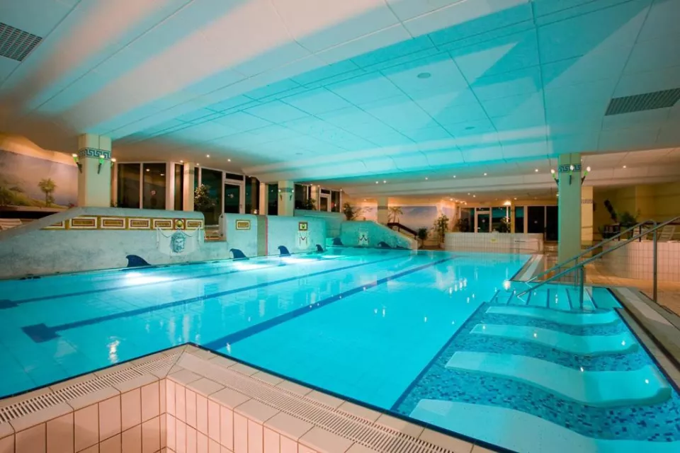 Green Wellness Pools Saunas Apartment with Alpine view Terrace