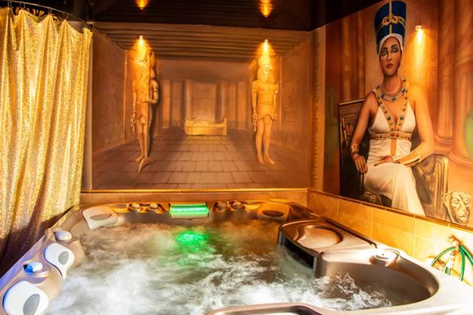 Ancient & Egyptian Bath in the Czech Republic: Pilsen
