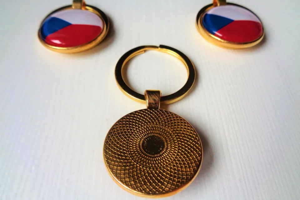 Czech Republic National Flag: Cabochon Key Chain Ring 