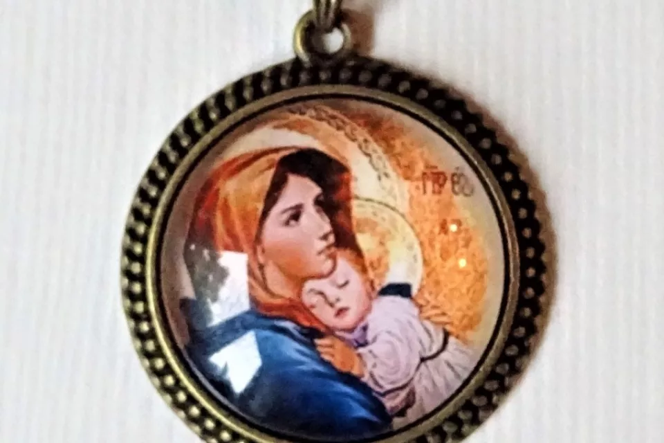 Religiöse Schmuck: Unisex Anhänger Halskette – BRONZE MARIA MIT JESUS