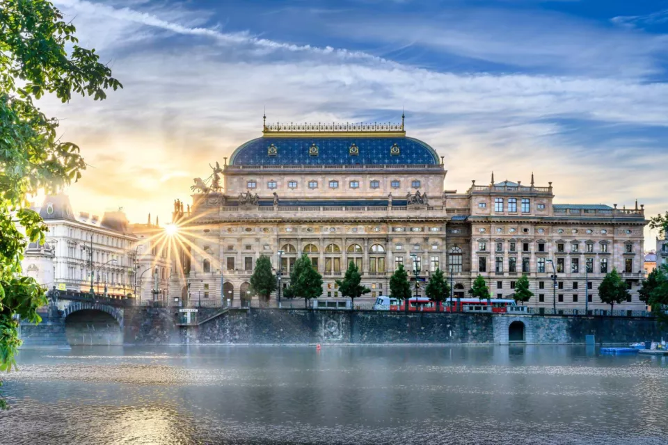 KulTour in der Tschechischen Republik: Theaterbesuch