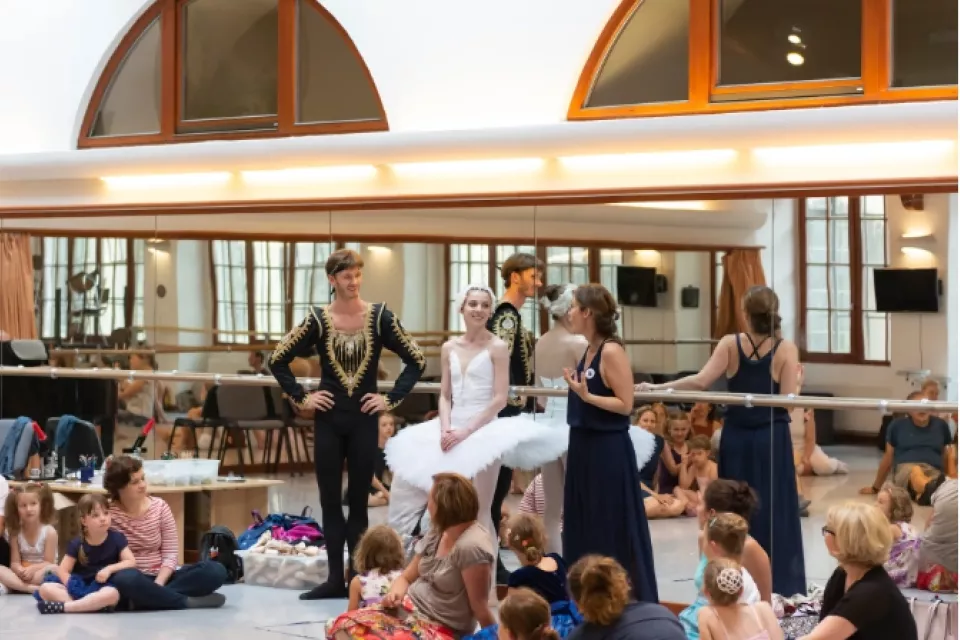 KulTour in der Tschechischen Republik: Theaterbesuch