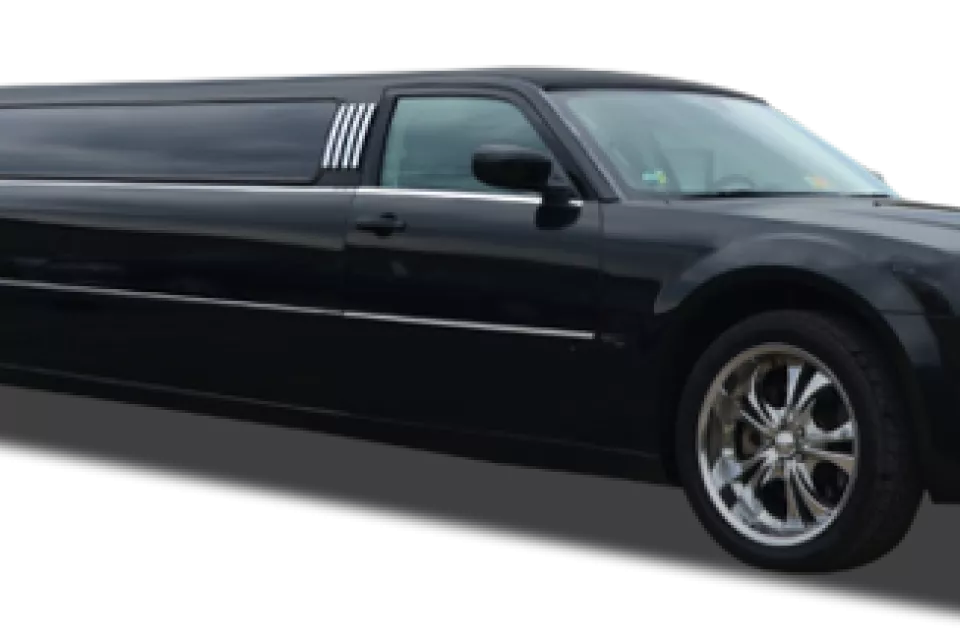 LIMUZÍNY v České republice: jízda Vašeho života CHRYSLER 300C
