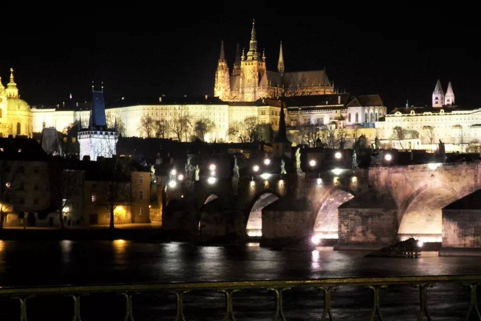 Romantic in the Czech Republic: Eve in Prague