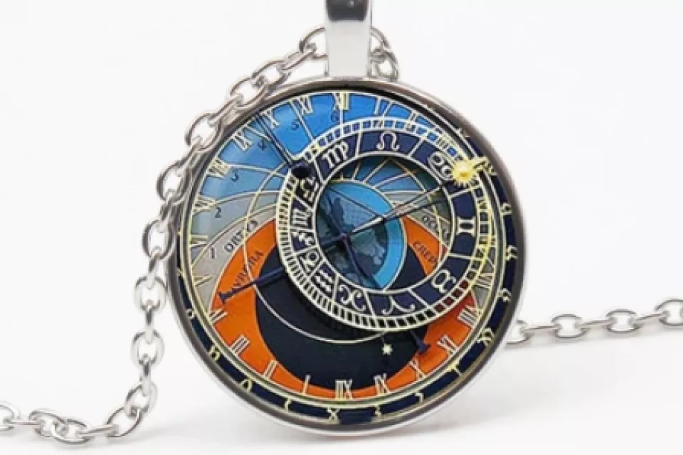 Pražský Staroměstský orloj: unisex náhrdelník - STŘÍBRO