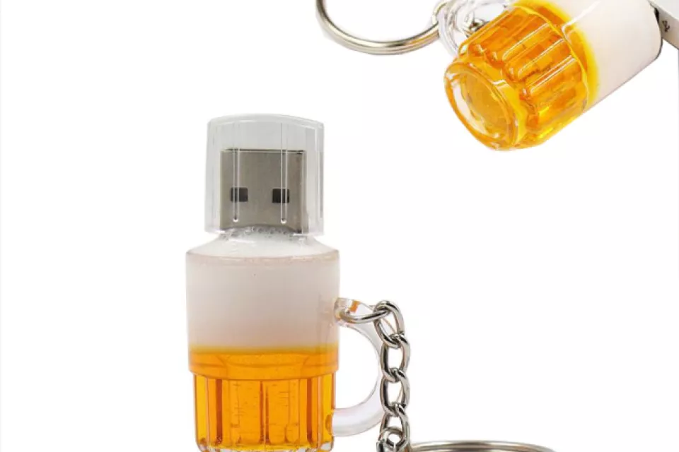Pilsner Beer Mug: USB Flash Disc - 4 GB