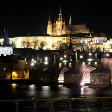 Romantic in the Czech Republic: Eve in Prague