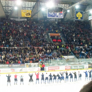 Ice Hockey Match Experience in the Czech Republic: Bohemia